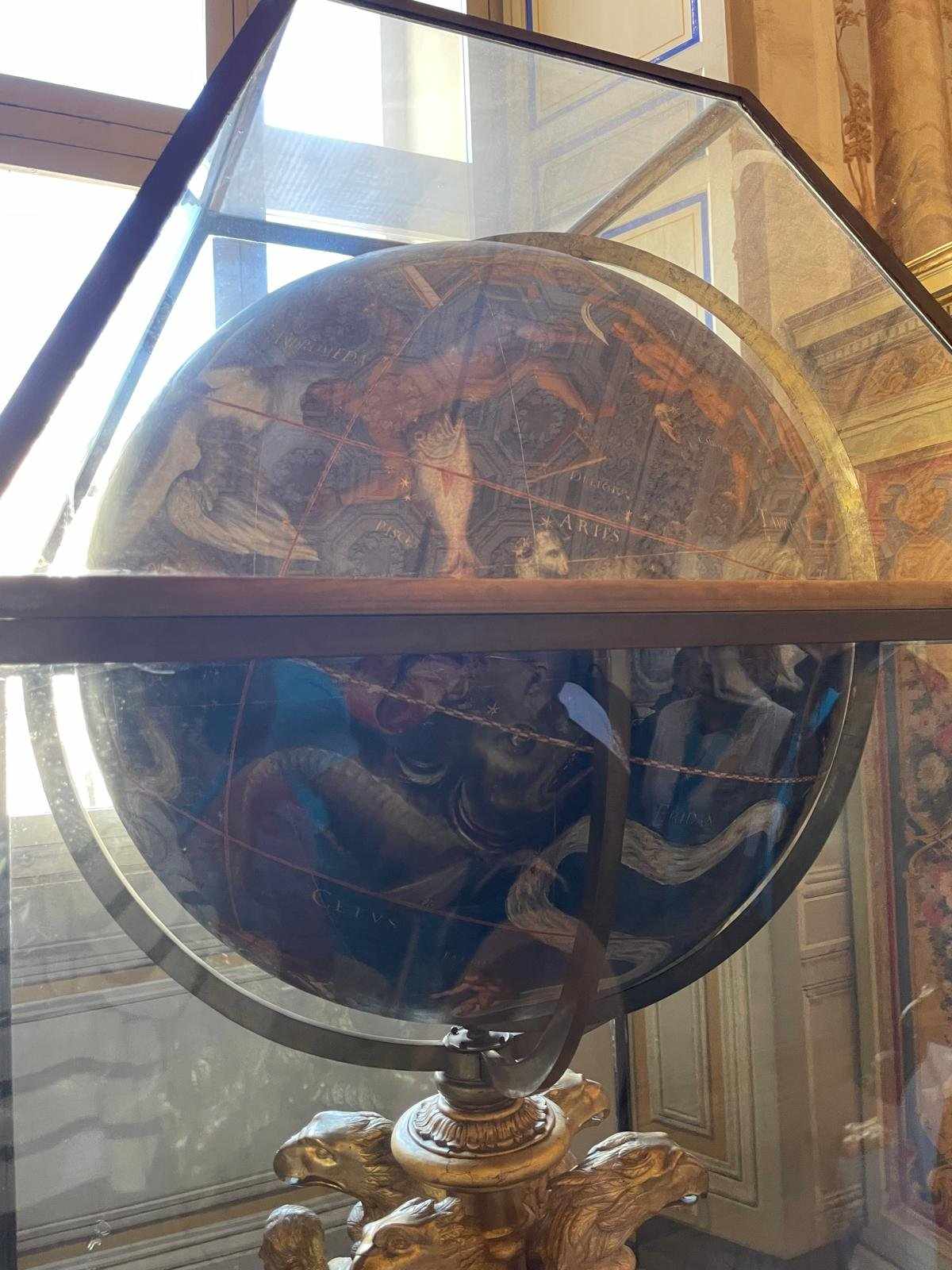 Galerie Urbain II globe musées du Vatican