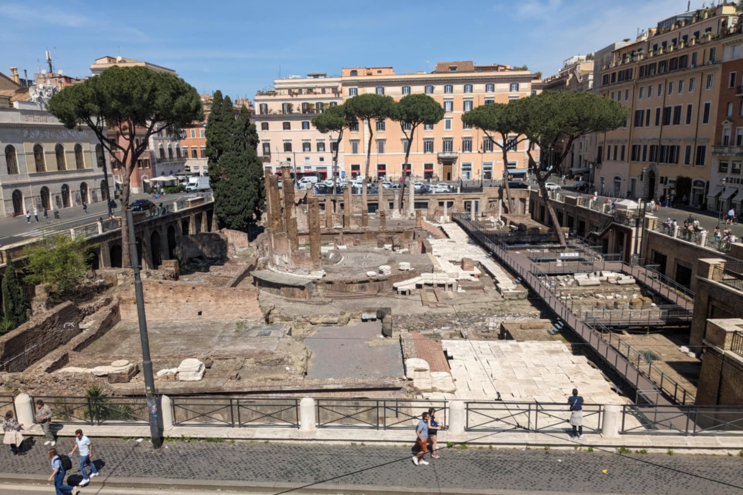 Place Largo di Torre Argentina