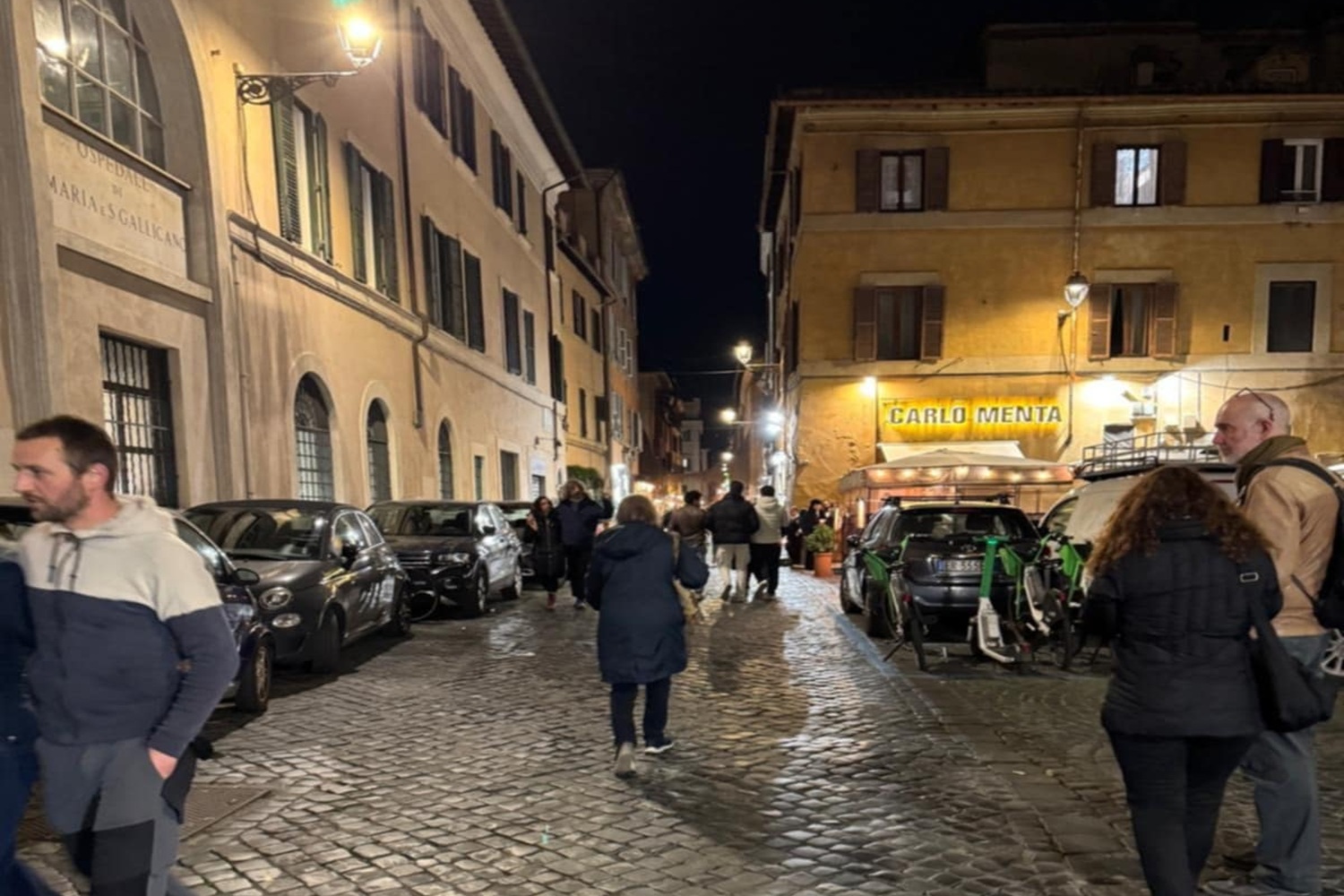Quartier de Trastevere de nuit