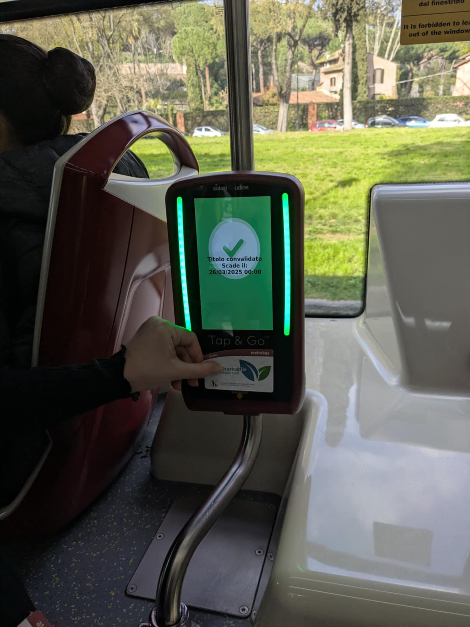 Valider son billet de bus sur la borne