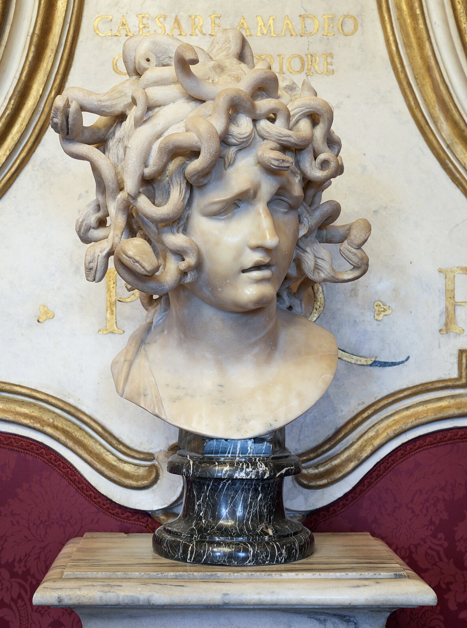 Le buste de Méduse par Bernini au musées du Capitole