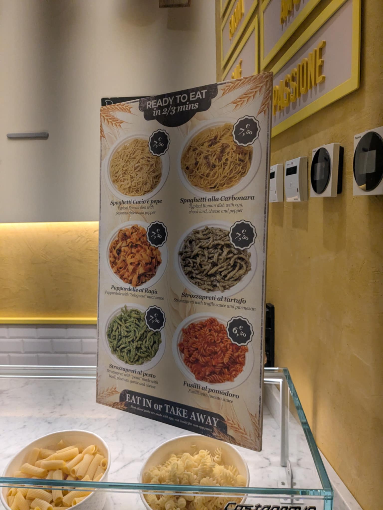 Choix de pâtes au restaurant Pastasciutta à Rome