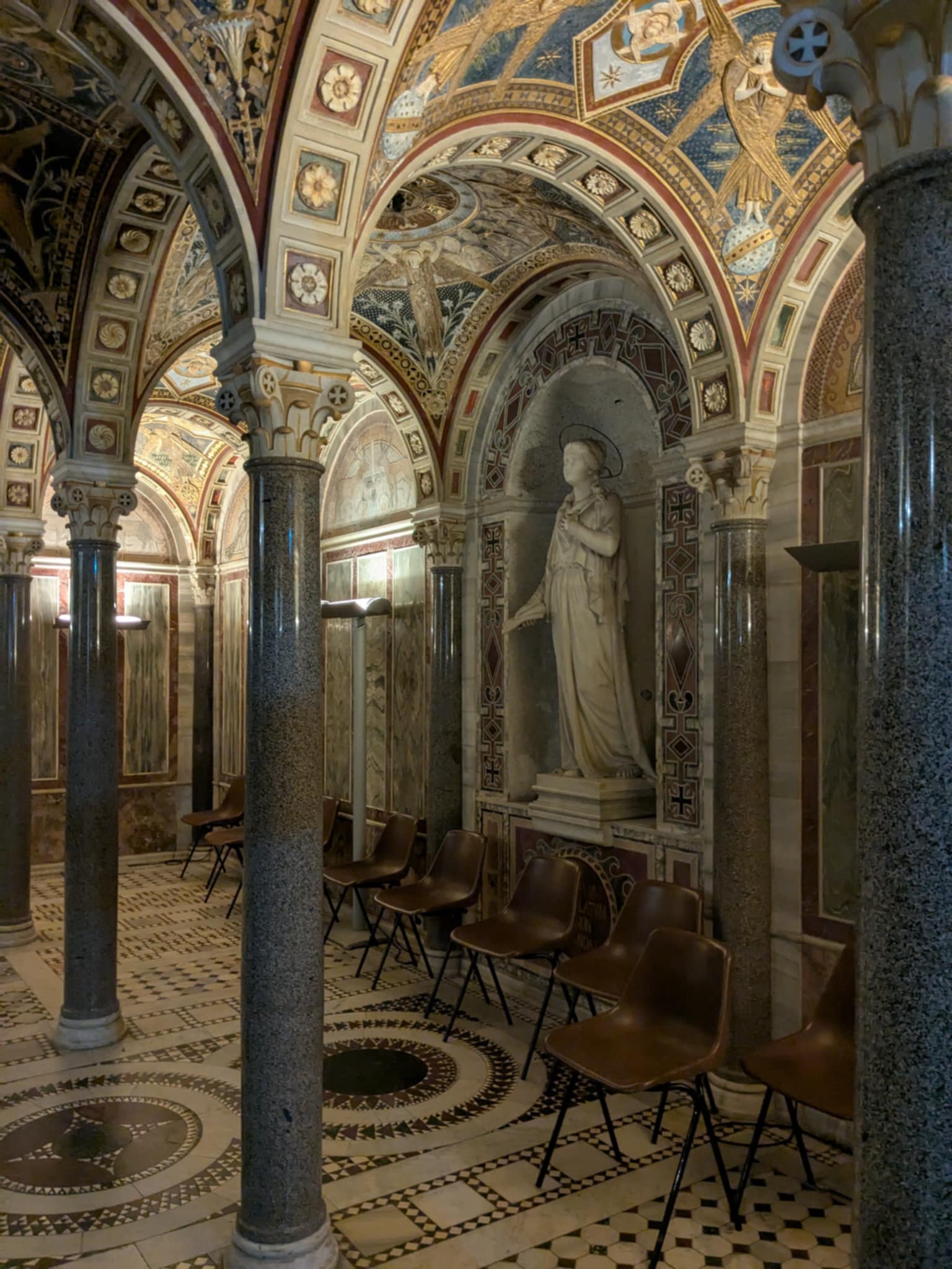 Crypte de Sainte Cécile de Trastevere 2
