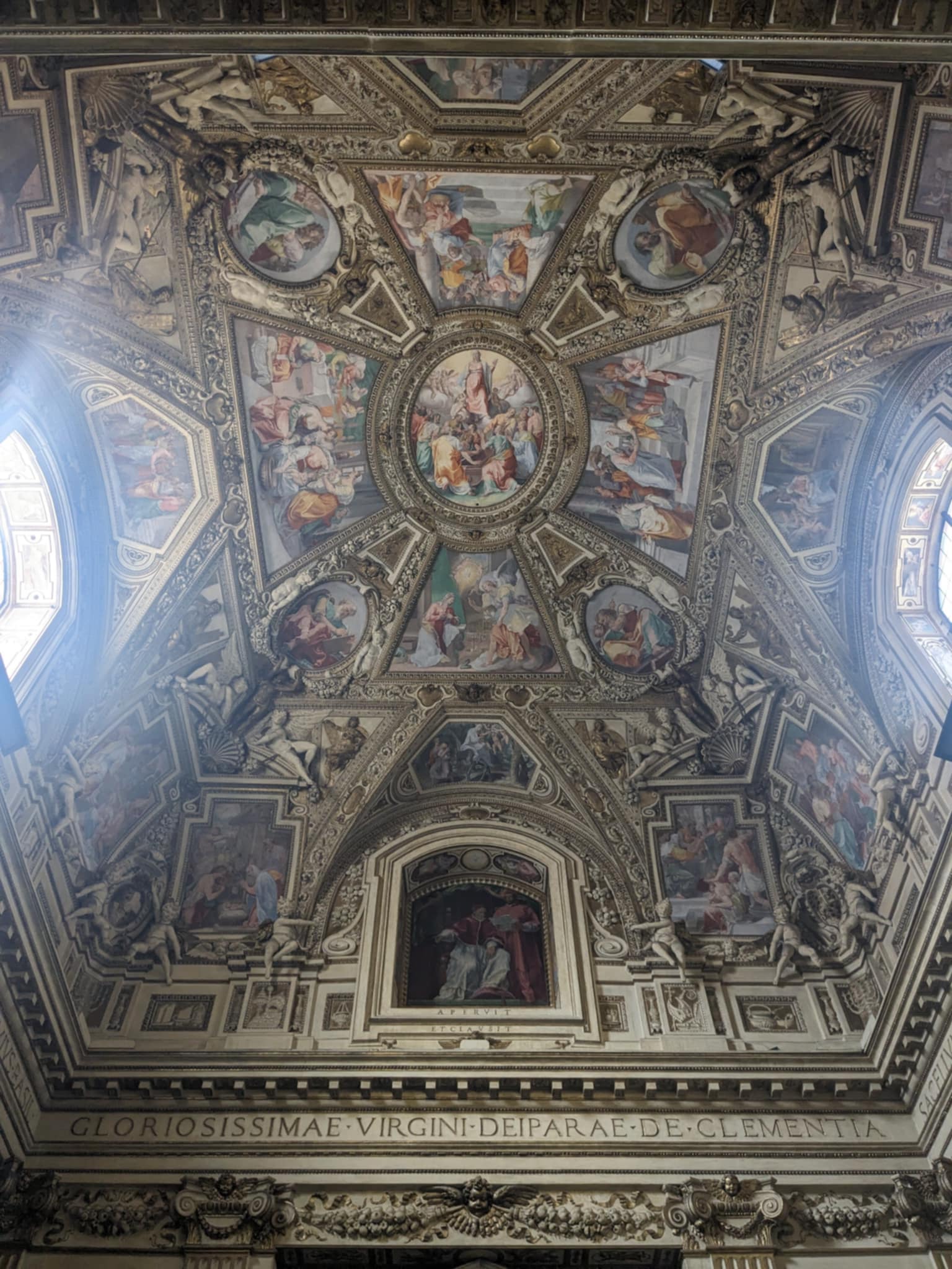 Plafond de la basilique Sainte Marie du Trastevere
