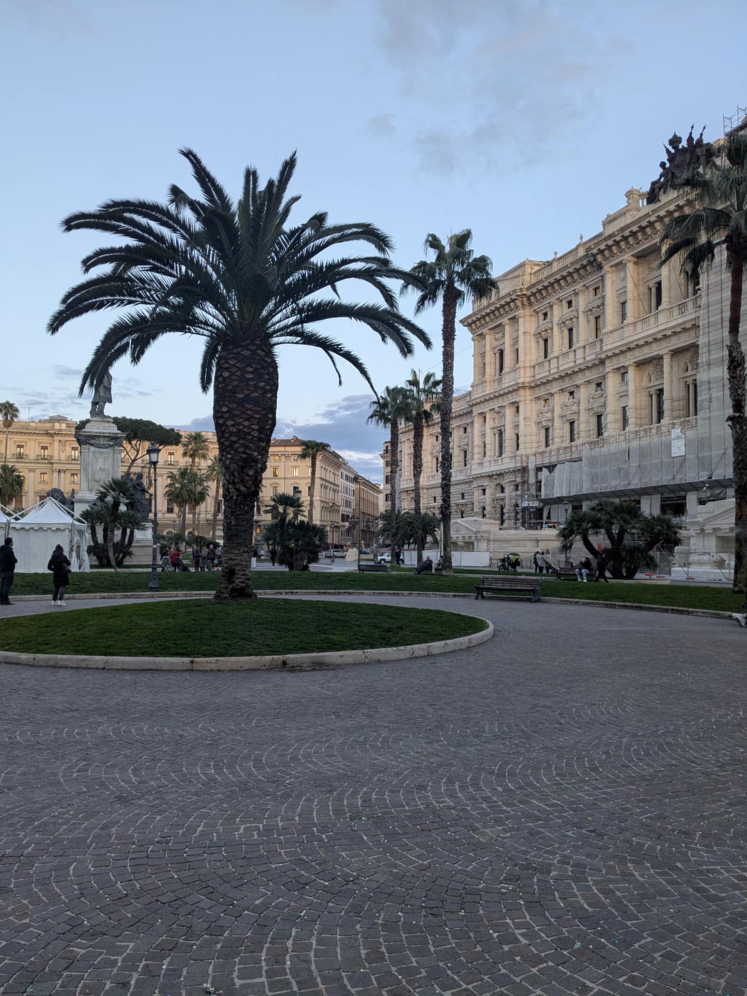 Place Cavour