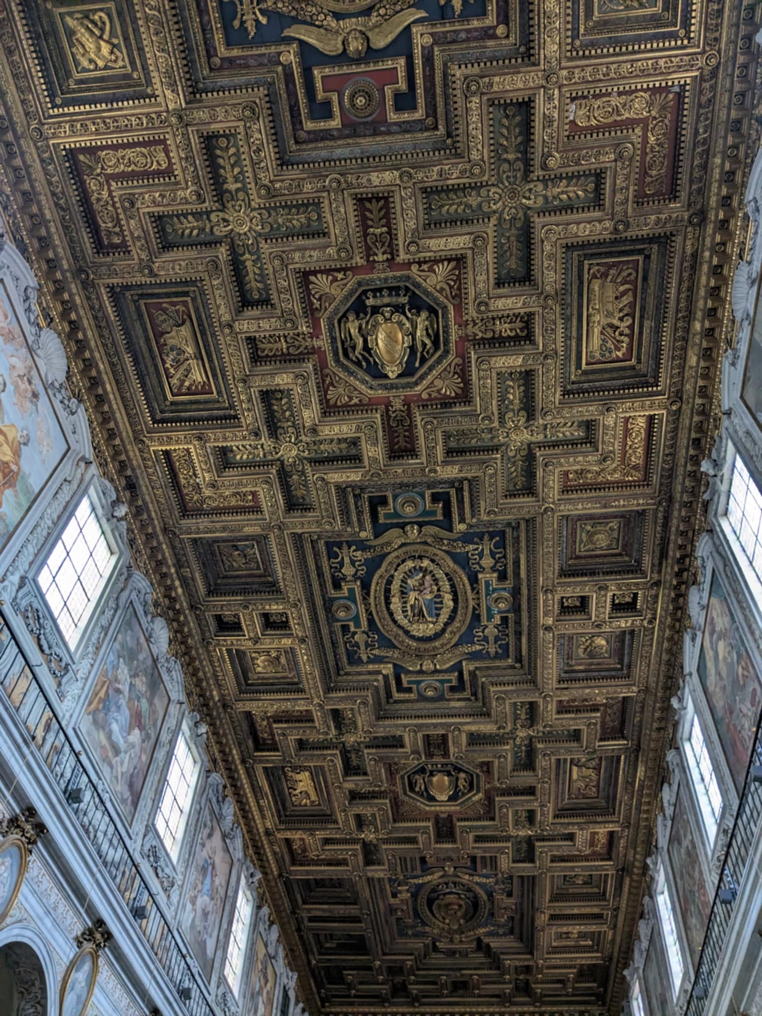 Plafond de la basilique Santa Maria in Aracoeli