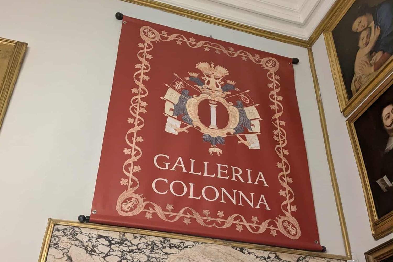 Entrée de la galerie Colonna