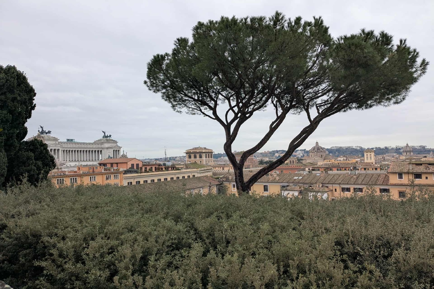 Panorama du jardin de la galerie Colonna