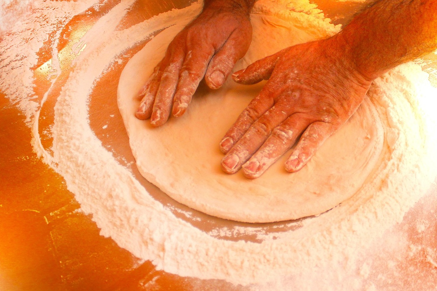 Préparation de la pâte à pizza 