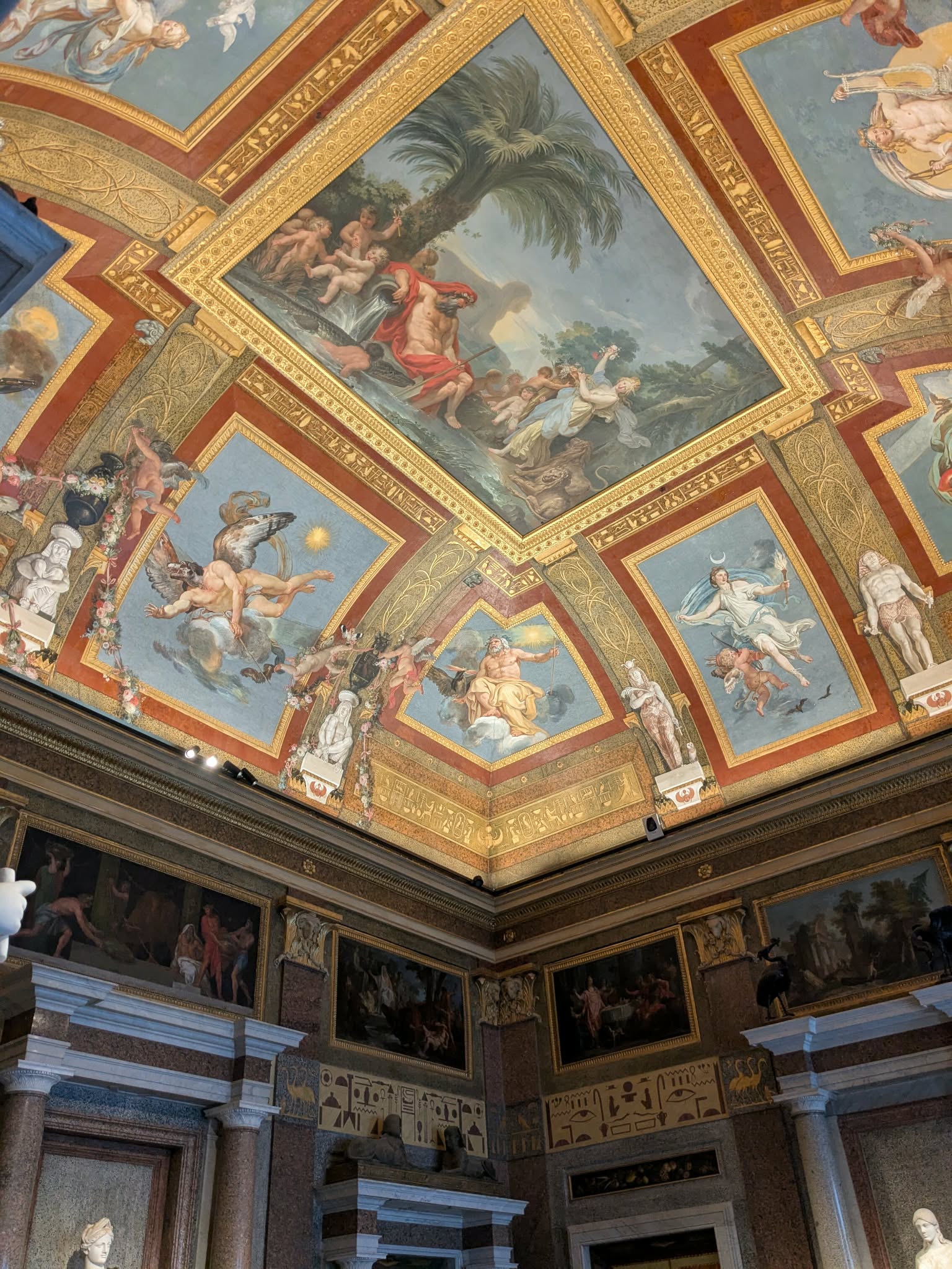 Plafond salle égyptienne de la Galerie Borghèse